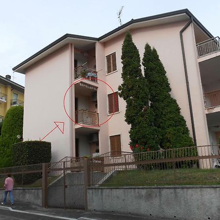 Monolocale A Peschiera Del Garda Vista Lago Apartment Bagian luar foto